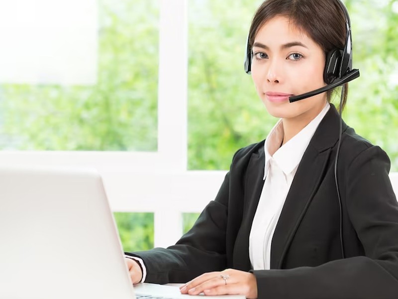 Đại diện dịch vụ khách hàng của luck8882 sẵn sàng trợ giúp