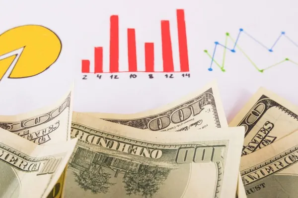 Trí tuệ nhân tạo và học máy phân tích dữ liệu